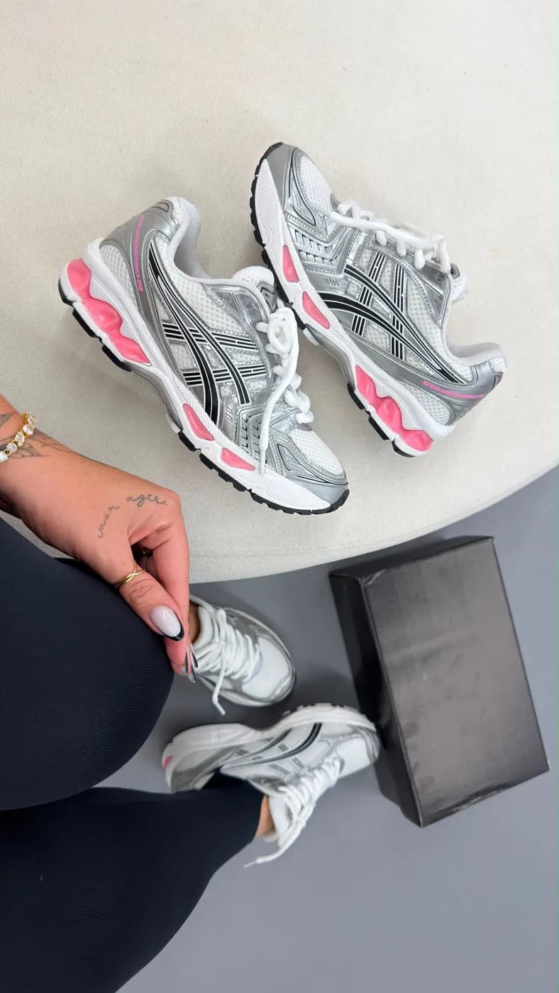 Asics Prata e Rosa, ângulo 1 de 2